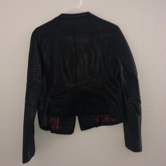 Leather jacket - Picture 2 of 2